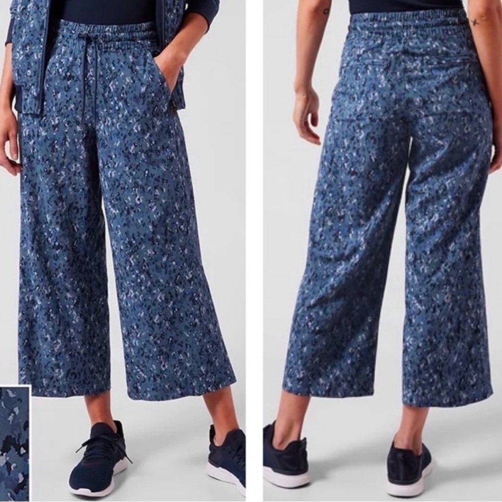 Athleta Avenue Wide Leg Crop Pant size 10 tall